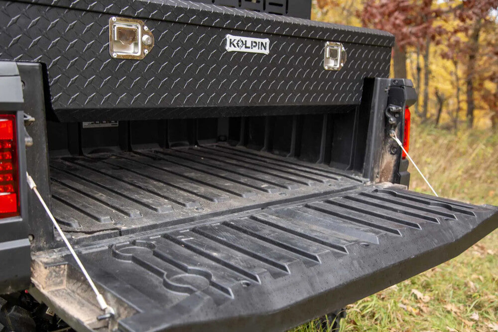 Kolpin Mid‑Size UTV Aluminum Bed Box – 15‑Gauge Diamond Plate – Lockable Latches – Gas‑Shock Lid – Weatherproof Storage – Fits Polaris & CFMOTO Mid‑Size Models