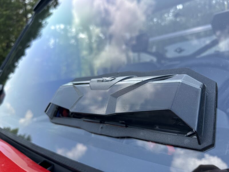 Seizmik Toolless Versa-Vent Scratch Resistant Hard Coated Windshield Kit Can-Am Defender