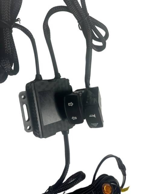 Universal SxS / UTV Street Legal Turn Signal & Horn Kit – Fits Polaris Ranger, Can‑Am Defender, Kawasaki Mule, Honda Pioneer, Yamaha Viking, Arctic Cat Prowler