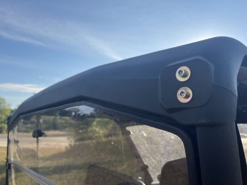 Seizmik 2 Piece Hard Plastic UV protected Roof Kit for Can-Am Defender