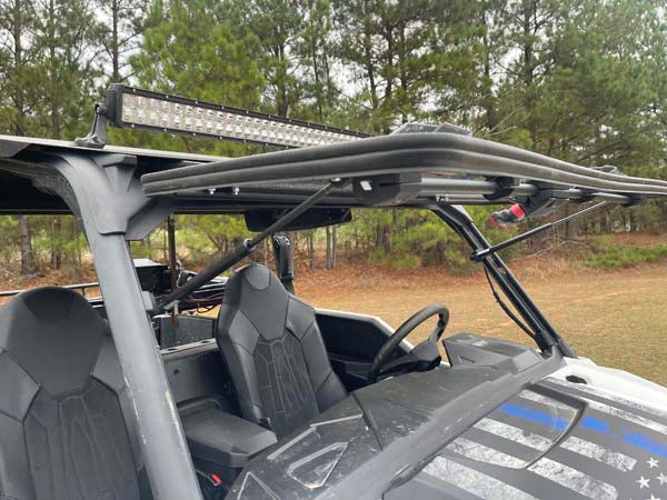 Seizmik Flip-Up Open Versa Vent Windshield (Scratch Resistant Polycarbonate)fits Polaris General 1000 2 + 4 Seaters