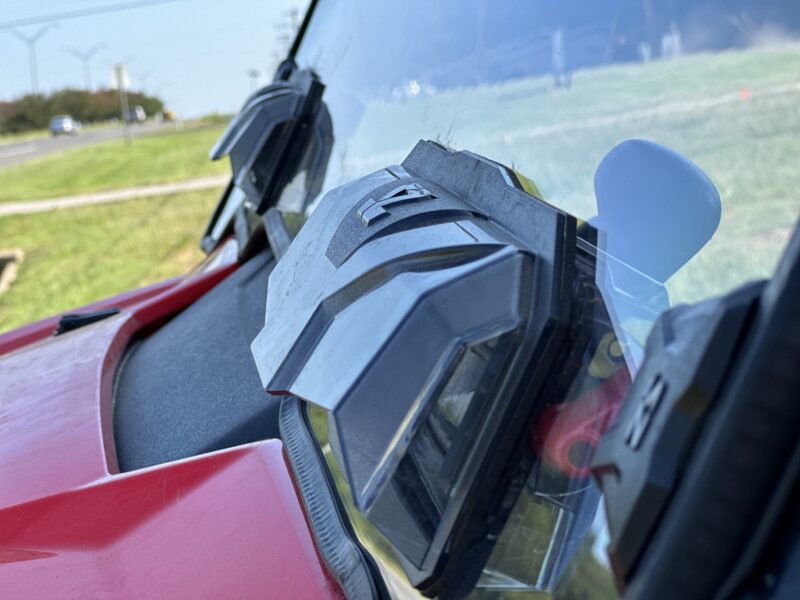 Seizmik Toolless Versa-Vent Scratch Resistant Hard Coated Windshield for Honda Pioneer 1000