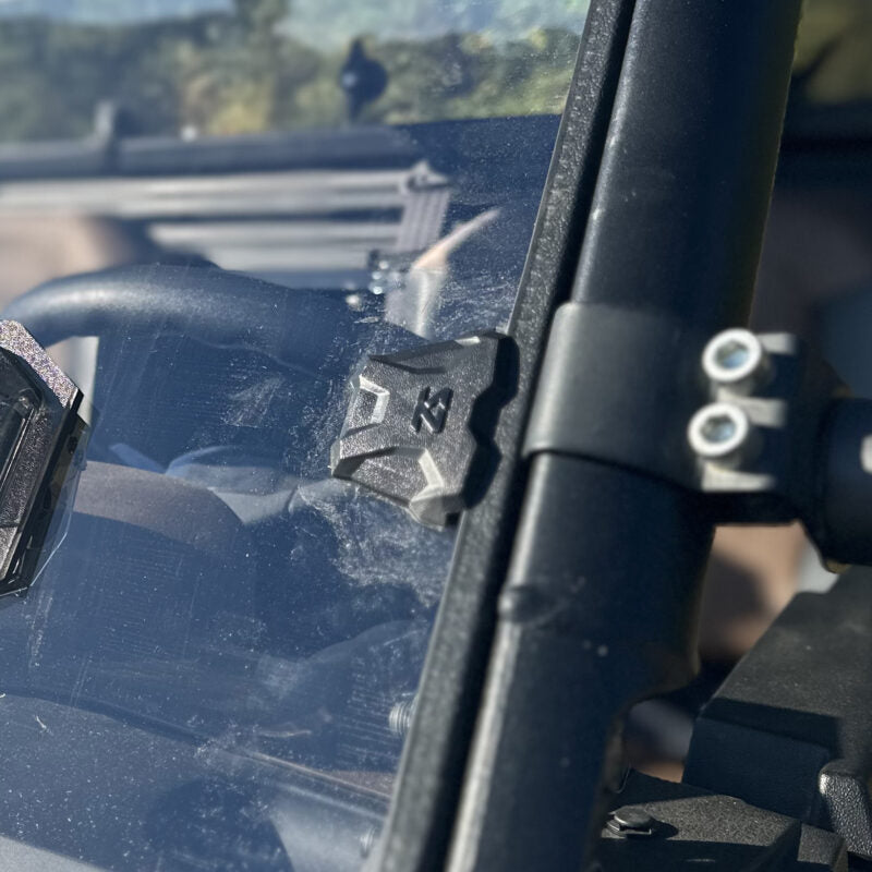 Seizmik Toolless Versa-Vent UV Resistant Polycarbonate Windshield Kit for Kawasaki Ridge